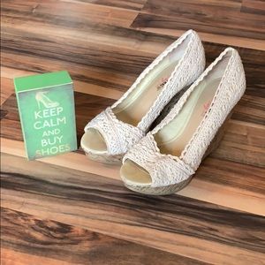 American Rag sandals